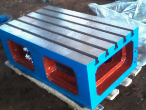 河北鑄鐵平臺(tái)在儀器儀表中的重要性